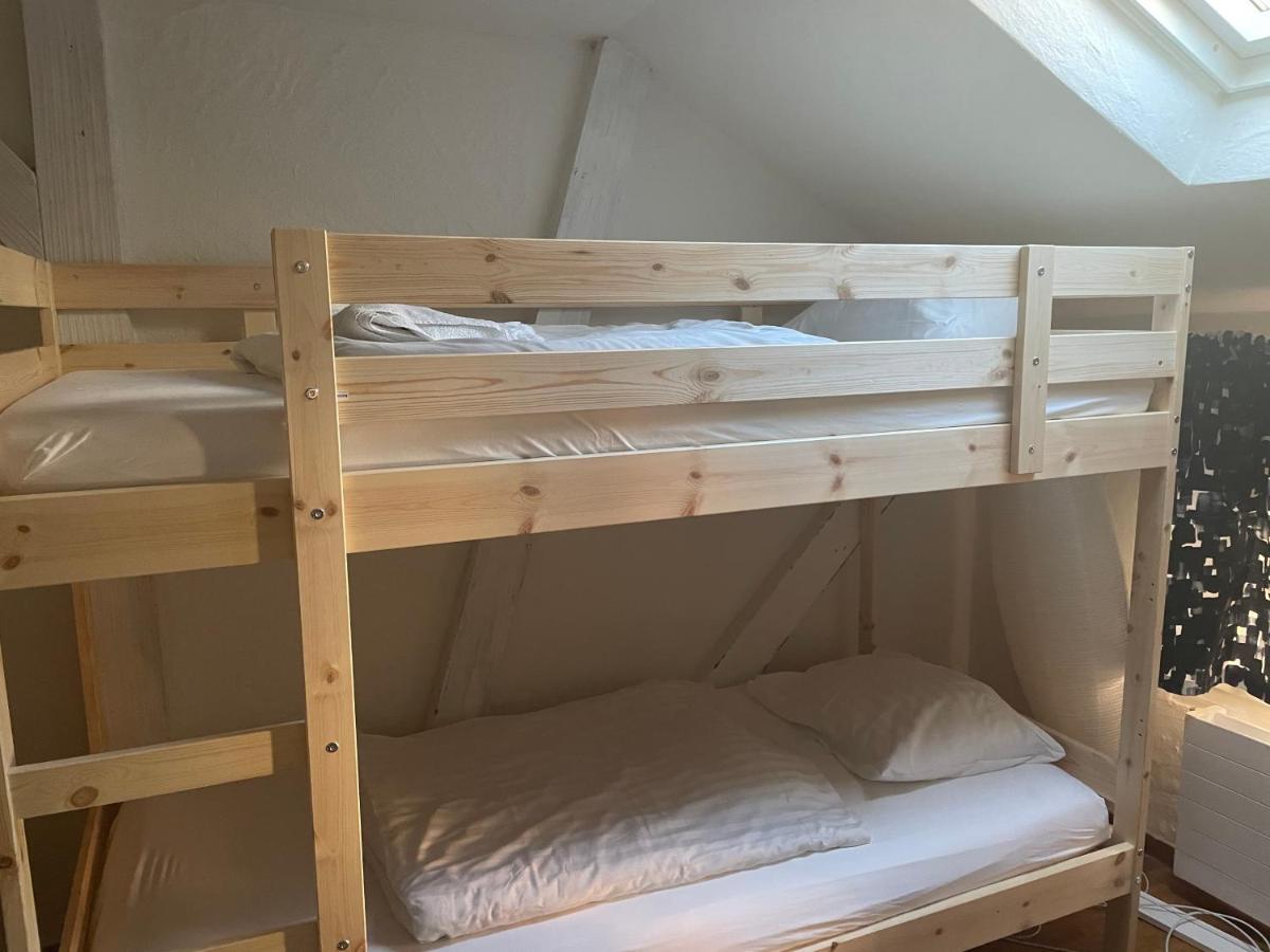 Lindas Beauty Hostel Цюрих Экстерьер фото