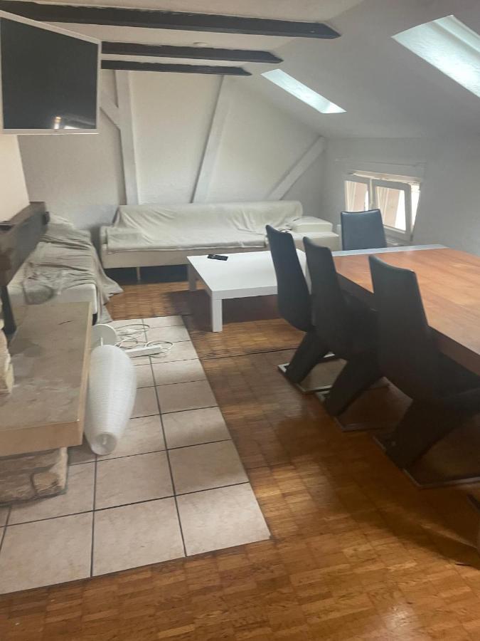 Lindas Beauty Hostel Цюрих Экстерьер фото